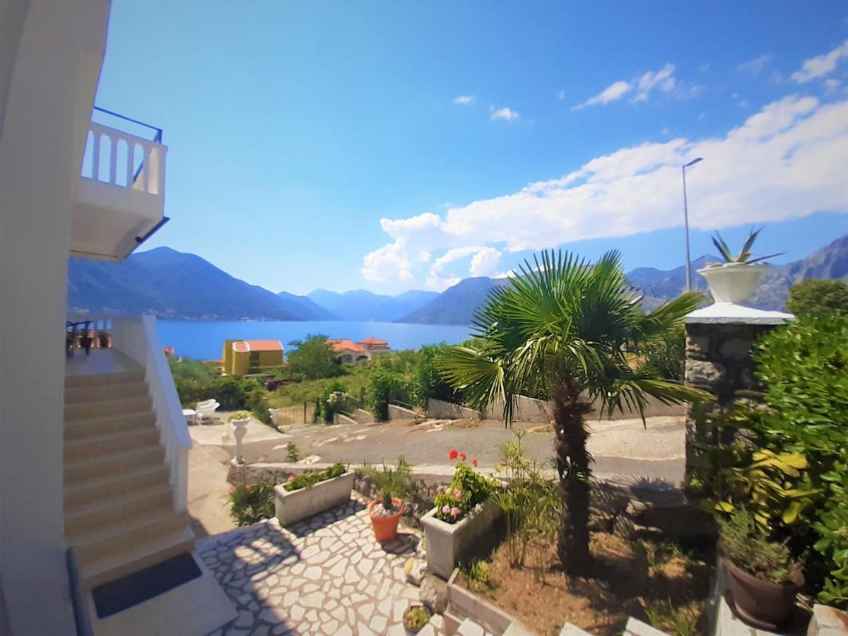 Apartments Sonja Kotor Exterior foto