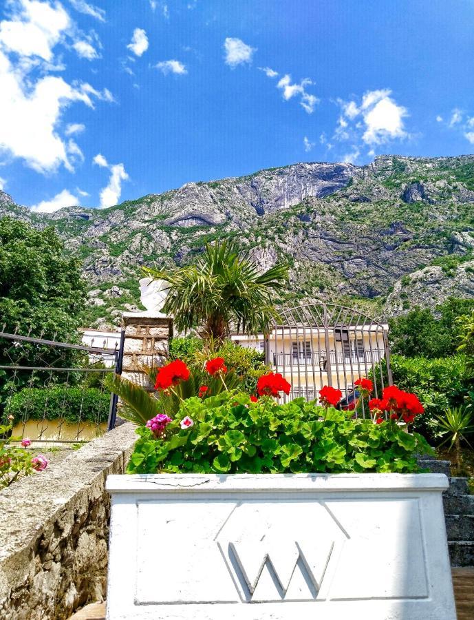 Apartments Sonja Kotor Exterior foto